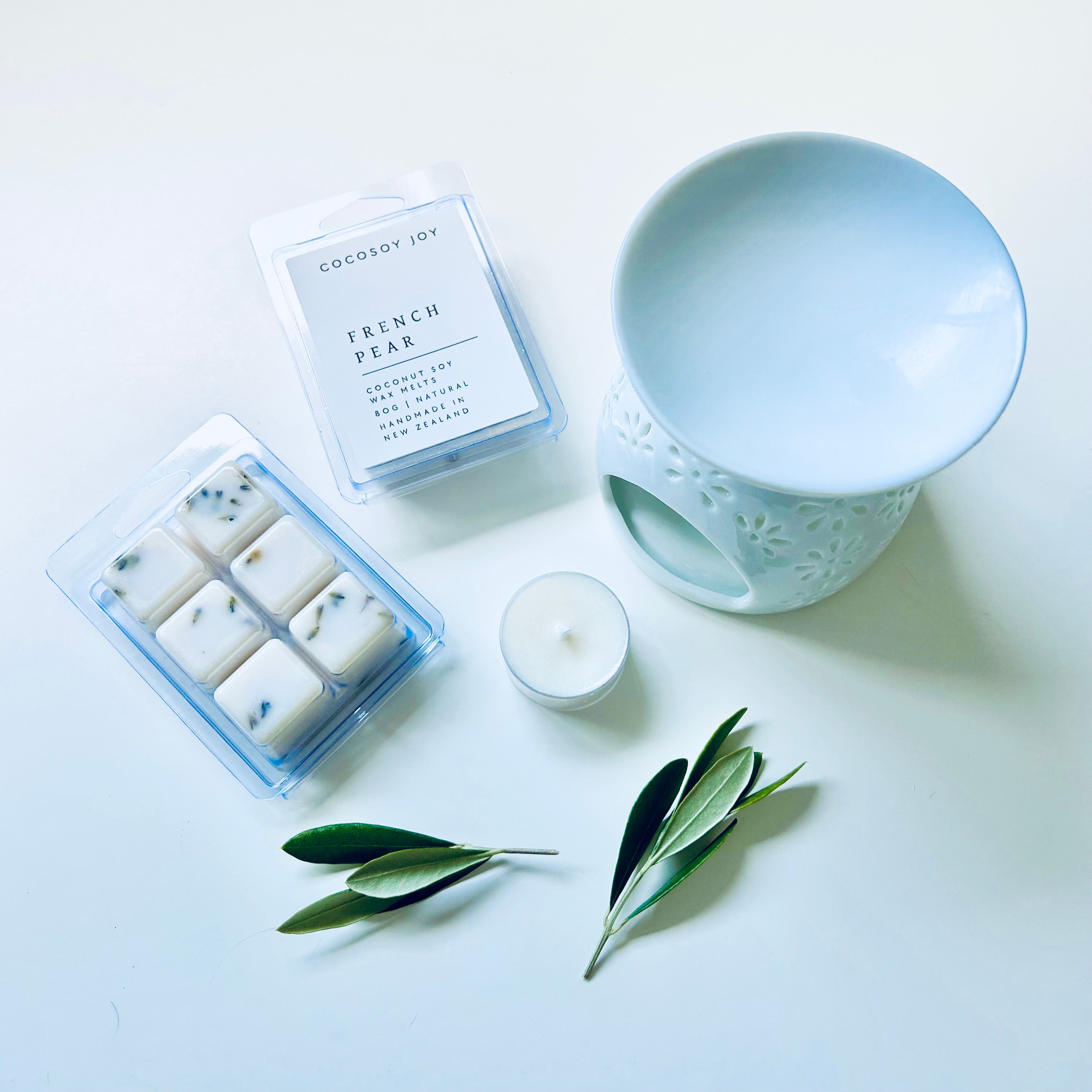 French Pear Botanical Coconut Soy wax melts. Made from natural coconut and soy waxes and high-quality fragrance oils. Vegan, natural, paraffin-free, and phthalate-free. A safer and cleaner way to make your home beautifully fragrant. Handmade in New Zealand. Available at Cocosoy Joy NZ.